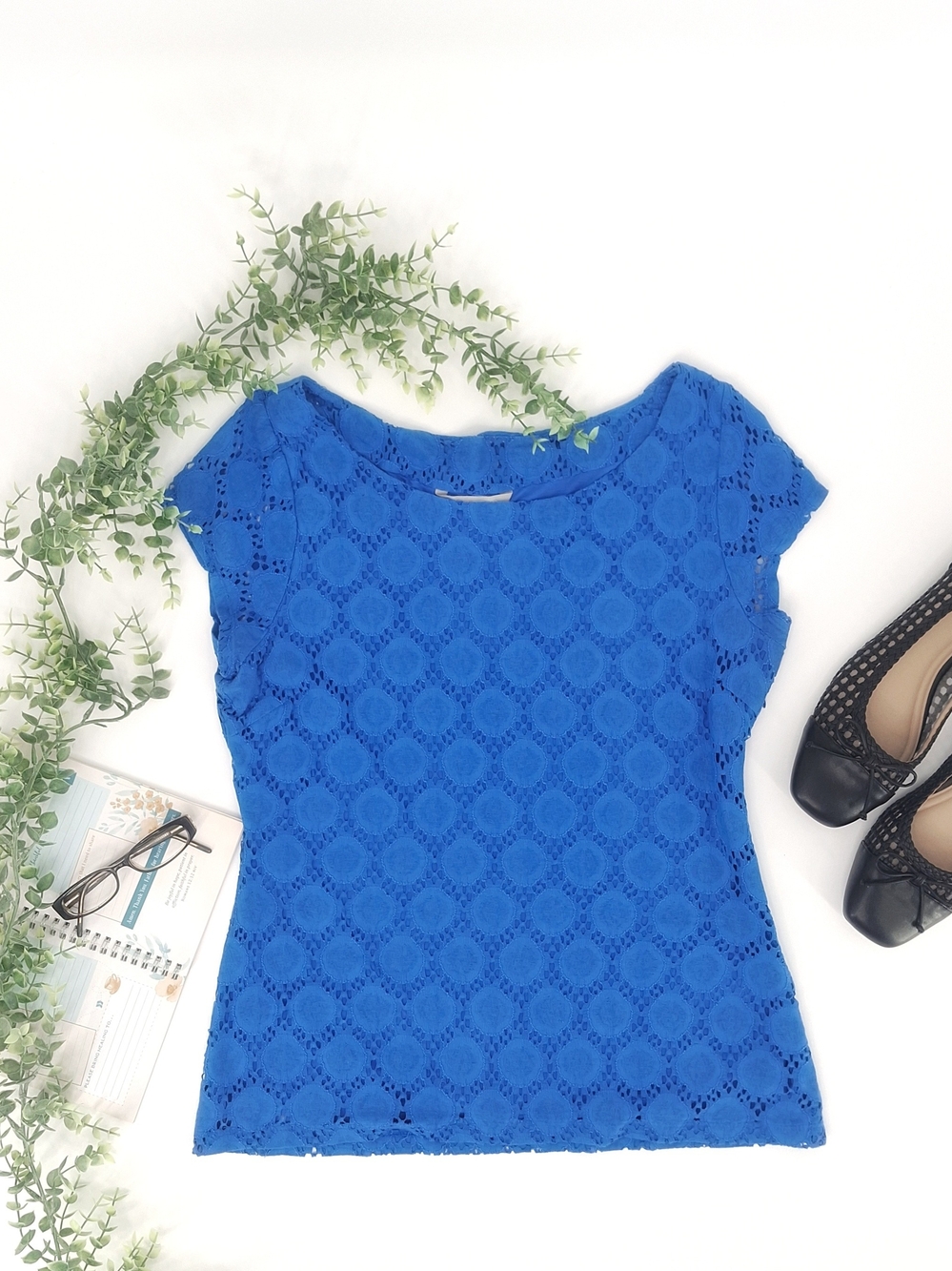 ✨Banana Republic Blue Lace Cap Sleeve Blouse Size 10✨